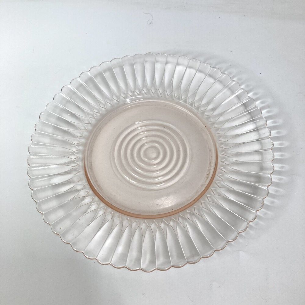 Pink Thin Depression Glass Salad Dessert Plate Round Ribbed 6.75"‎ VTG